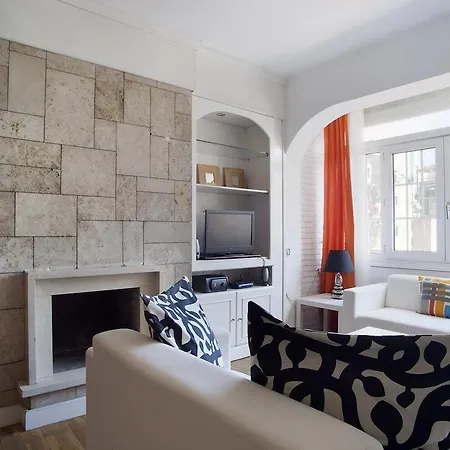Daire Glorys Apartment *